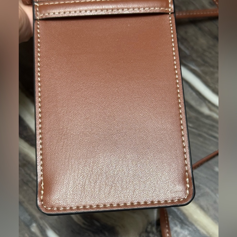 CELINE Crossbody Shoulder Pouch...( 👓 or 📱) - Picture 12 of 16